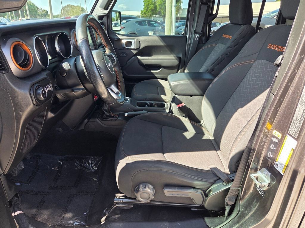 Used 2022 Jeep Gladiator Mojave w/ Trailer Tow Package AWD/4WD image 5