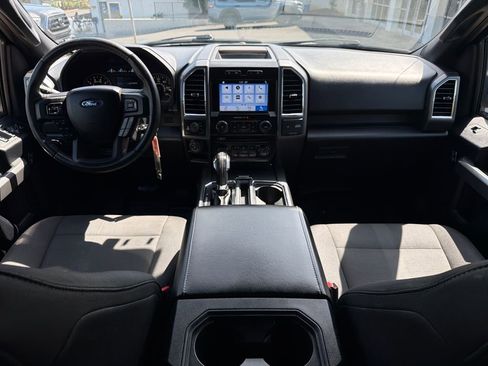 Used 2016 Ford F150 XLT w/ Equipment Group 302A Luxury image 15