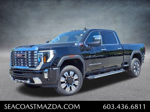 Used 2024 GMC Sierra 2500 Denali w/ Denali Reserve Package image 2