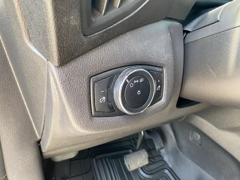 Used 2018 Ford Transit Connect XL FWD image 17