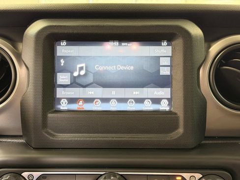 Used 2021 Jeep Gladiator Sport AWD/4WD image 50