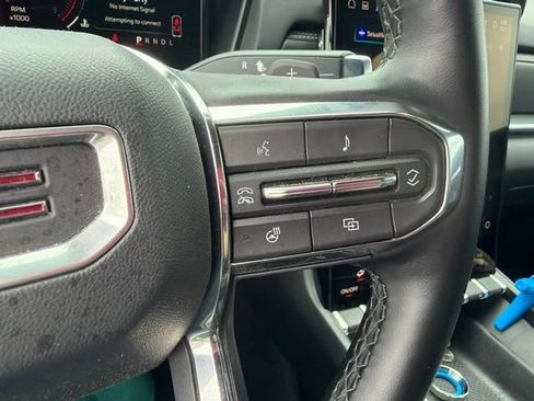 Used 2026 GMC Terrain Elevation w/ Black Edition AWD/4WD image 14