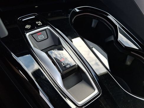 Certified 2025 Audi Q5 Premium Plus w/ Premium Plus AWD/4WD image 15