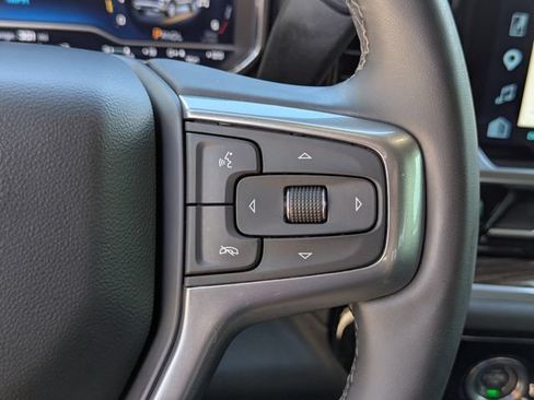 Used 2024 Chevrolet Silverado 1500 LT AWD/4WD image 36