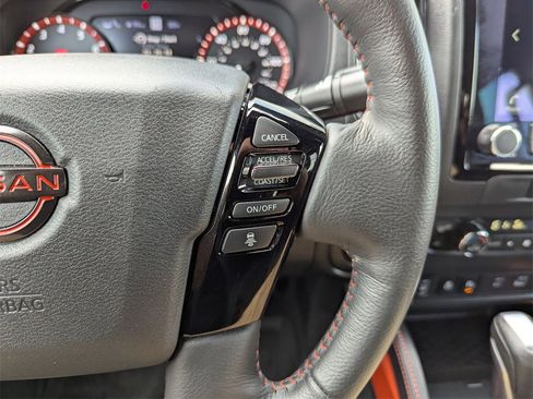 Used 2023 Nissan Frontier PRO-4X w/ Pro Convenience Package image 21