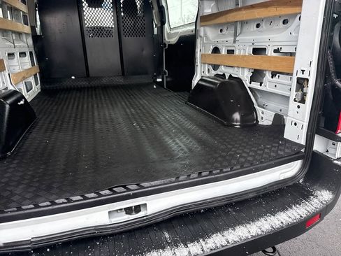 Used 2024 Ford Transit 250 Low Roof w/ Exterior Upgrade Package image 13