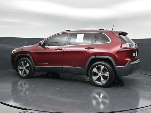 Used 2019 Jeep Cherokee Limited AWD/4WD image 8