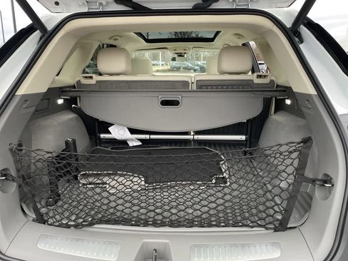 Certified 2023 Cadillac XT5 Premium Luxury w/ LPO, Floor Liner Package image 17