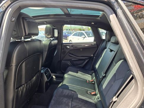 Used 2017 Porsche Macan image 10