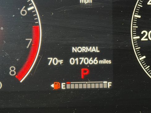 Used 2024 Honda CR-V EX-L image 30