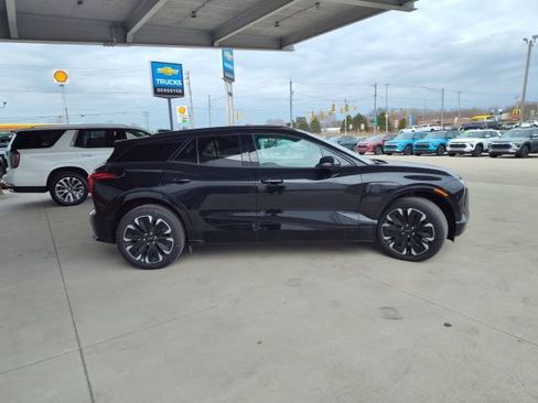 New 2025 Chevrolet Blazer EV RS FWD image 7