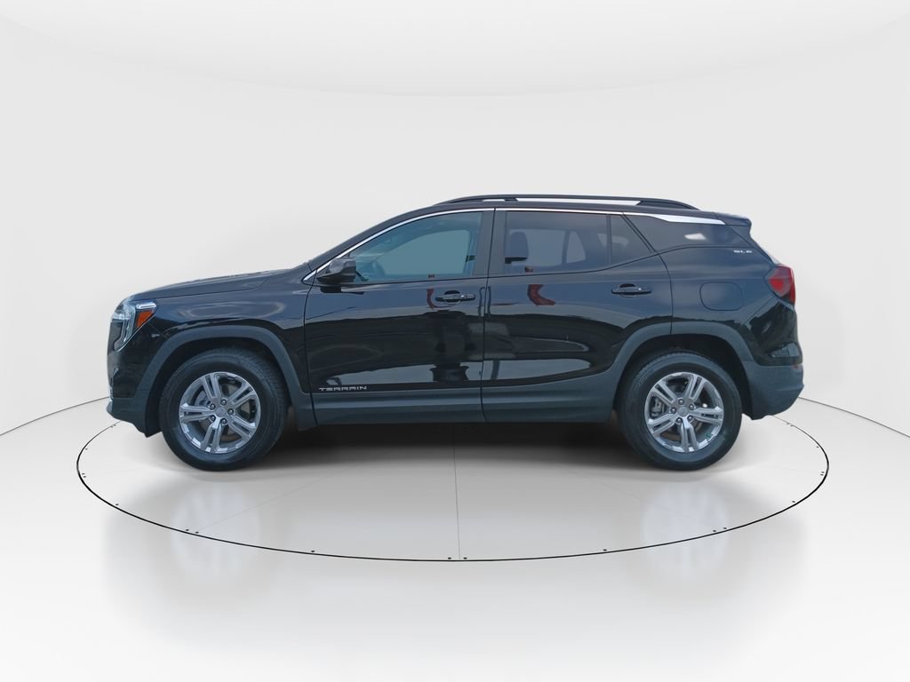 Used 2022 GMC Terrain SLE w/ Driver Convenience Package AWD/4WD image 5