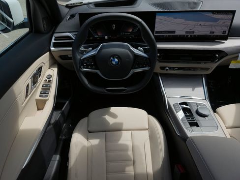 New 2026 BMW 330i Sedan w/ Premium Package RWD image 15