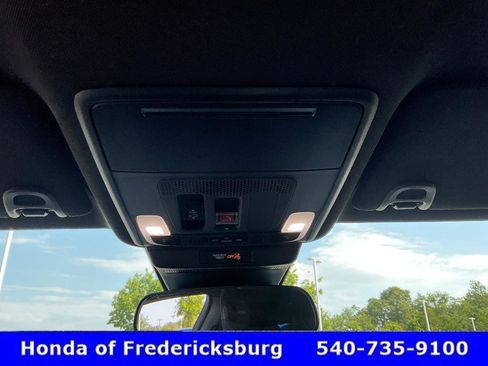 Used 2025 Honda Accord Sport image 35