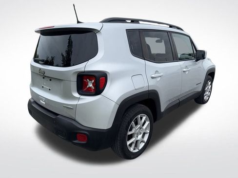 Used 2019 Jeep Renegade Latitude image 6