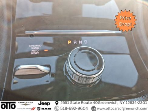 New 2025 Jeep Grand Cherokee Limited w/ Black Appearance Package image 21