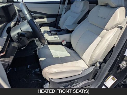 Used 2023 Nissan Ariya FWD image 14