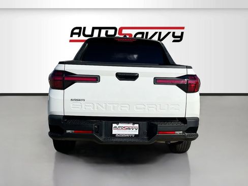 Used 2024 Hyundai Santa Cruz SEL FWD image 6