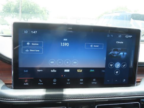Used 2021 Lincoln Nautilus Reserve FWD image 31