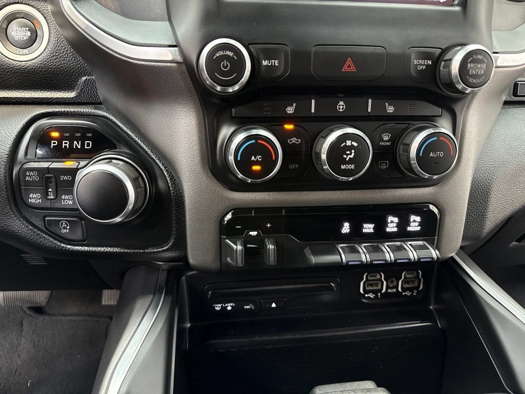 Used 2019 RAM 1500 Big Horn AWD/4WD image 23