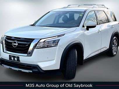 Certified 2024 Nissan Pathfinder SL