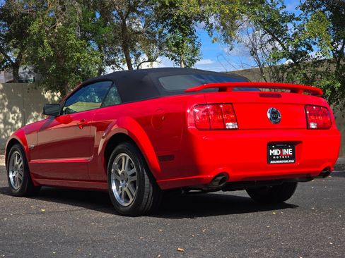 Used 2006 Ford Mustang GT image 10