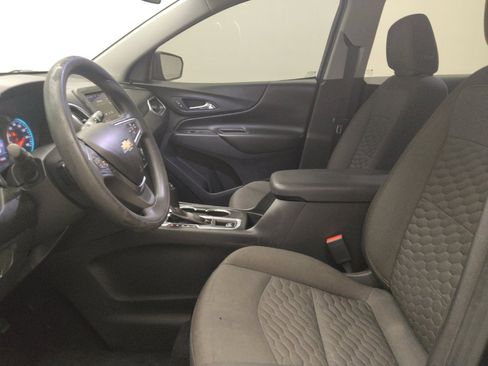 Used 2020 Chevrolet Equinox LT FWD image 17