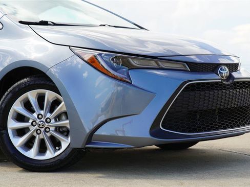 Used 2022 Toyota Corolla XLE FWD image 12