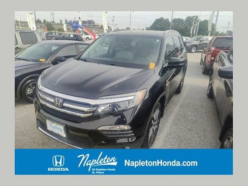 Used 2018 Honda Pilot Elite image 1