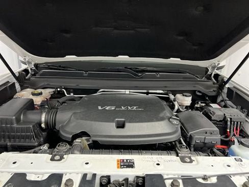 Certified 2022 Chevrolet Colorado LT w/ Luxury Package AWD/4WD image 30