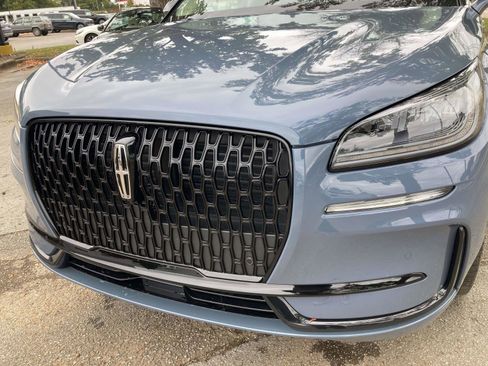 New 2026 Lincoln Corsair Premiere image 10