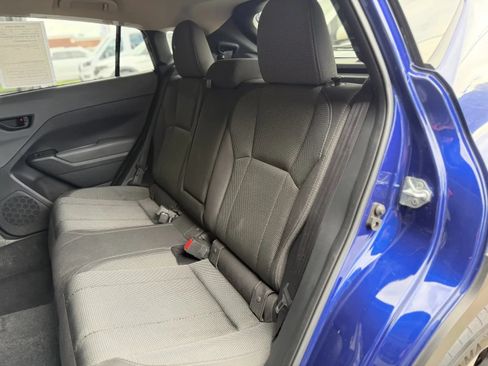 Used 2024 Subaru Crosstrek 2.0i Premium w/ Crosstrek Mirror Package AWD/4WD image 15