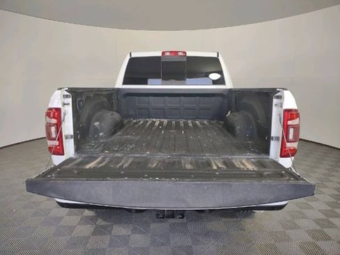 Used 2022 RAM 2500 Laramie AWD/4WD image 9