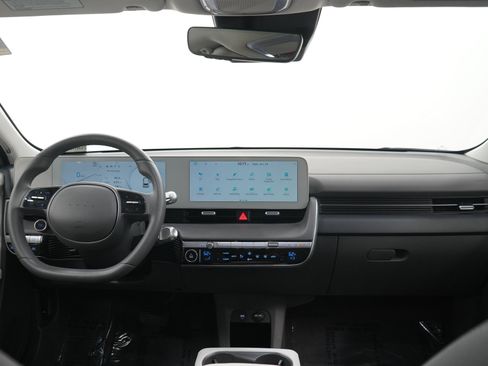 Certified 2024 Hyundai Ioniq 5 SEL AWD/4WD image 13