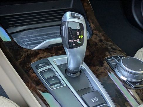 Used 2017 BMW X3 sDrive28i image 14