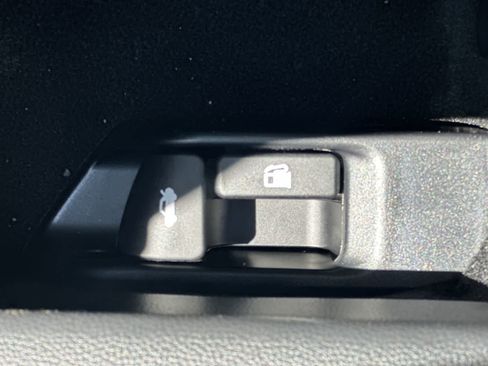 New 2026 Toyota Corolla SE FWD image 37