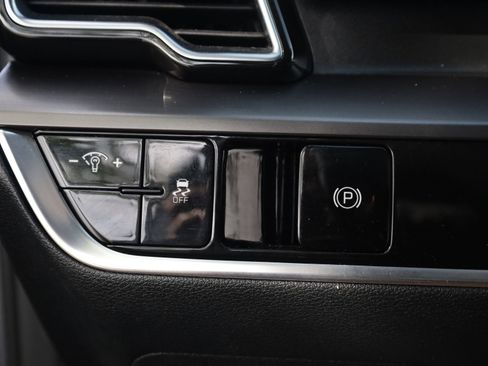 Used 2023 Kia Sportage EX FWD image 26