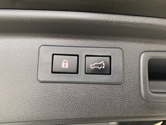 Used 2020 Subaru Forester Premium AWD/4WD image 8