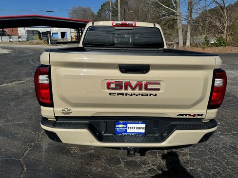 Certified 2024 GMC Canyon AT4X image 4