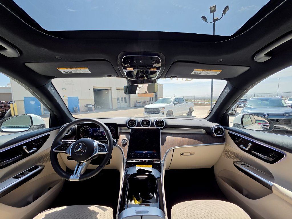 Used 2026 Mercedes-Benz GLC 300 image 17