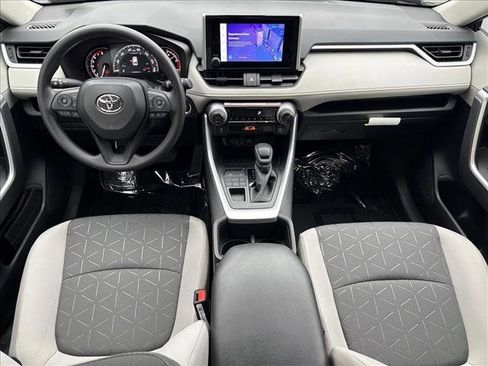 New 2025 Toyota RAV4 XLE image 22