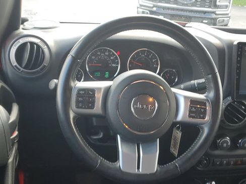 Certified 2017 Jeep Wrangler Unlimited Sport AWD/4WD image 10