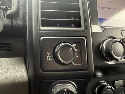 Used 2020 Ford F150 XL w/ Equipment Group 101A Mid AWD/4WD image 16