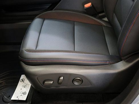 New 2026 Chevrolet Equinox EV RS image 18