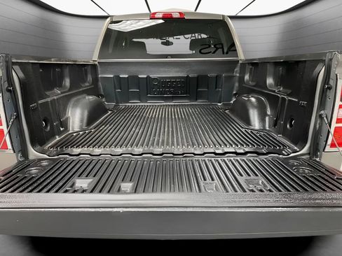 Used 2017 Chevrolet Silverado 1500 LT w/ All Star Edition RWD image 12