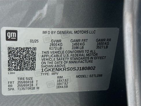 Used 2025 GMC Acadia Elevation image 12