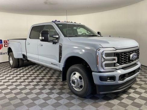 New 2026 Ford F350 Platinum image 1