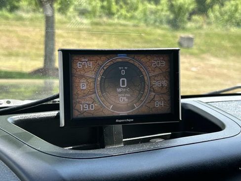Used 2015 Jeep Wrangler Unlimited Rubicon AWD/4WD image 29