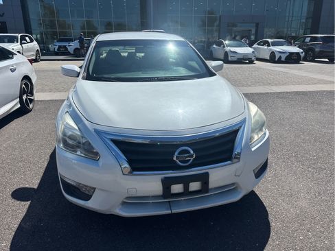 Used 2015 Nissan Altima 2.5 S w/ Power Driver Seat Package FWD image 5