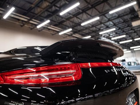 Used 2013 Porsche 911 Carrera 4S image 37